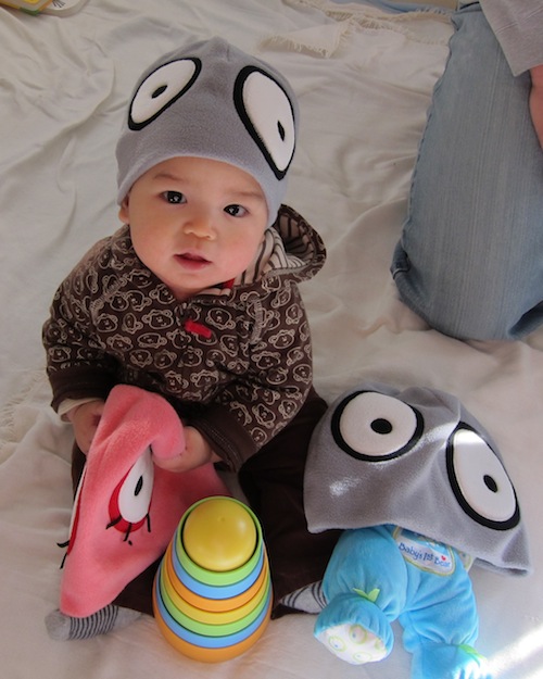 World of Goo - Beanies modelled by baby