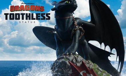 How to Train Your Dragon Toothless Statue from Sideshow Toys